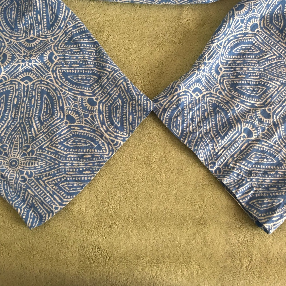 Lane Bryant tunic notch neck flap blue white paisley tile pattern tie waist - Picture 7 of 14